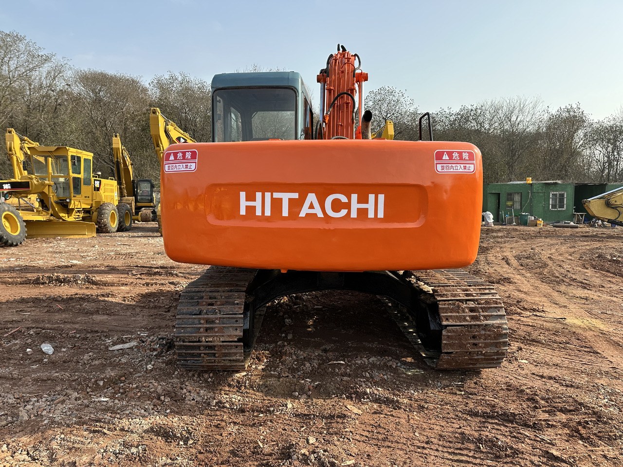 HITACHI EX120-3 - Гусеничный экскаватор: фото 4 HITACHI EX120-3 - Гусеничный экскаватор: фото 4