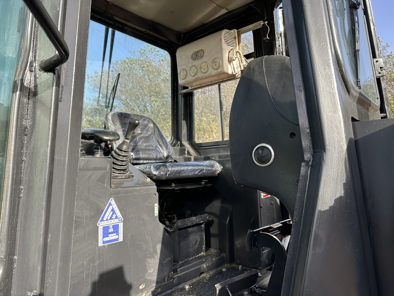 SHANTUI SD22 - Бульдозер: фото 5 SHANTUI SD22 - Бульдозер: фото 5