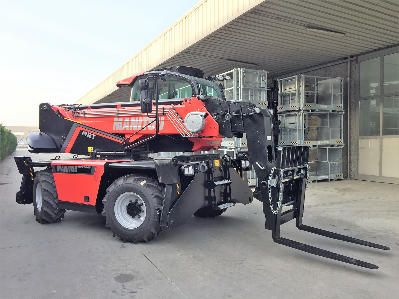 Manitou MRT 1845 360° 115D VISION - Телескопический погрузчик: фото 4 Manitou MRT 1845 360° 115D VISION - Телескопический погрузчик: фото 4