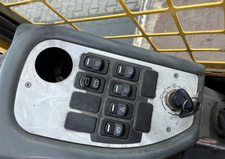 Baumann HX50/12/51TR - Боковой погрузчик: фото 2 Baumann HX50/12/51TR - Боковой погрузчик: фото 2