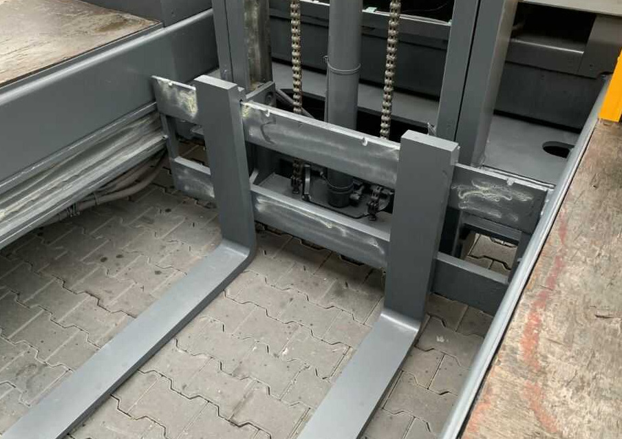 Bulmor BHX40/12/45 - Боковой погрузчик: фото 5 Bulmor BHX40/12/45 - Боковой погрузчик: фото 5