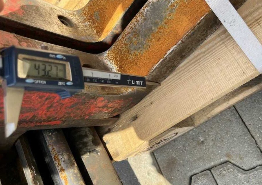 Durwen DPK 25C-SP - Вилы: фото 3 Durwen DPK 25C-SP - Вилы: фото 3