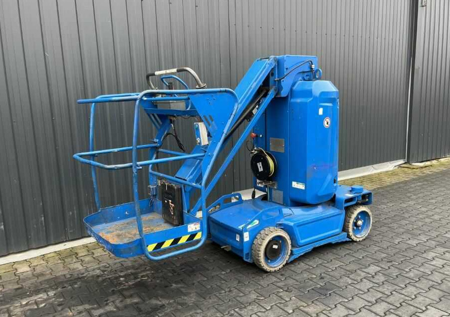 Haulotte STAR10 - Телескопический подъемник: фото 1 Haulotte STAR10 - Телескопический подъемник: фото 1