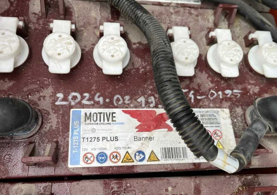 Ножничный подъемник JLG 4045R: фото 7 Ножничный подъемник JLG 4045R: фото 7