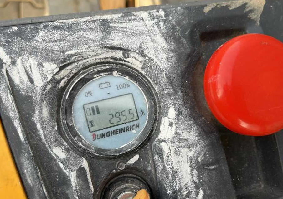 Jungheinrich EJEM13 - Тележка: фото 5 Jungheinrich EJEM13 - Тележка: фото 5