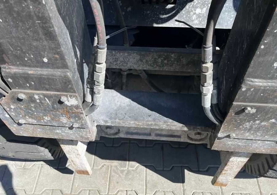 Kennis HV 8157 - Захват для Погрузочно-разгрузочной техники: фото 3 Kennis HV 8157 - Захват для Погрузочно-разгрузочной техники: фото 3