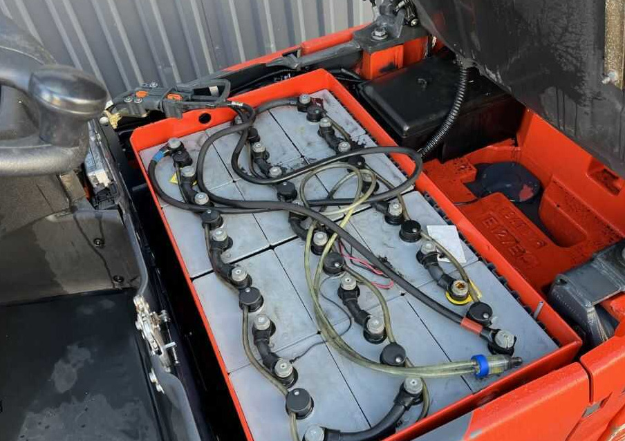 Электропогрузчик Linde E15-02: фото 7