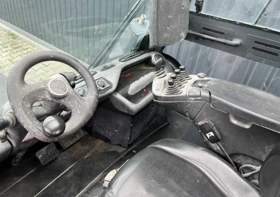 Linde H70D-03 - Дизельный погрузчик: фото 5 Linde H70D-03 - Дизельный погрузчик: фото 5