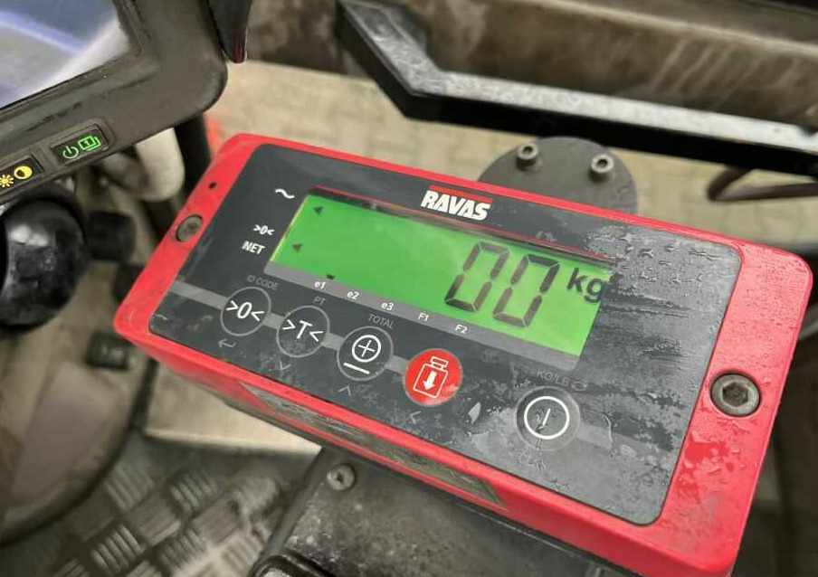 Дизельный погрузчик Svetruck 1260: фото 7