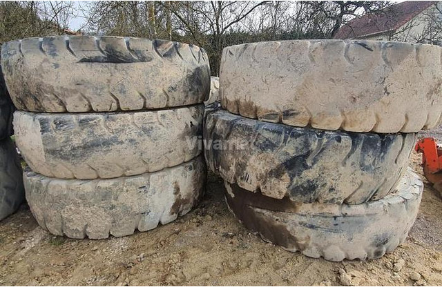 Michelin 18.00R33 - Шины и диски: фото 1 Michelin 18.00R33 - Шины и диски: фото 1