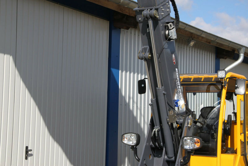 Новый Телескопический фронтальный погрузчик Eurotrac T 13 Teleskop Radlader Hoflader: фото 9