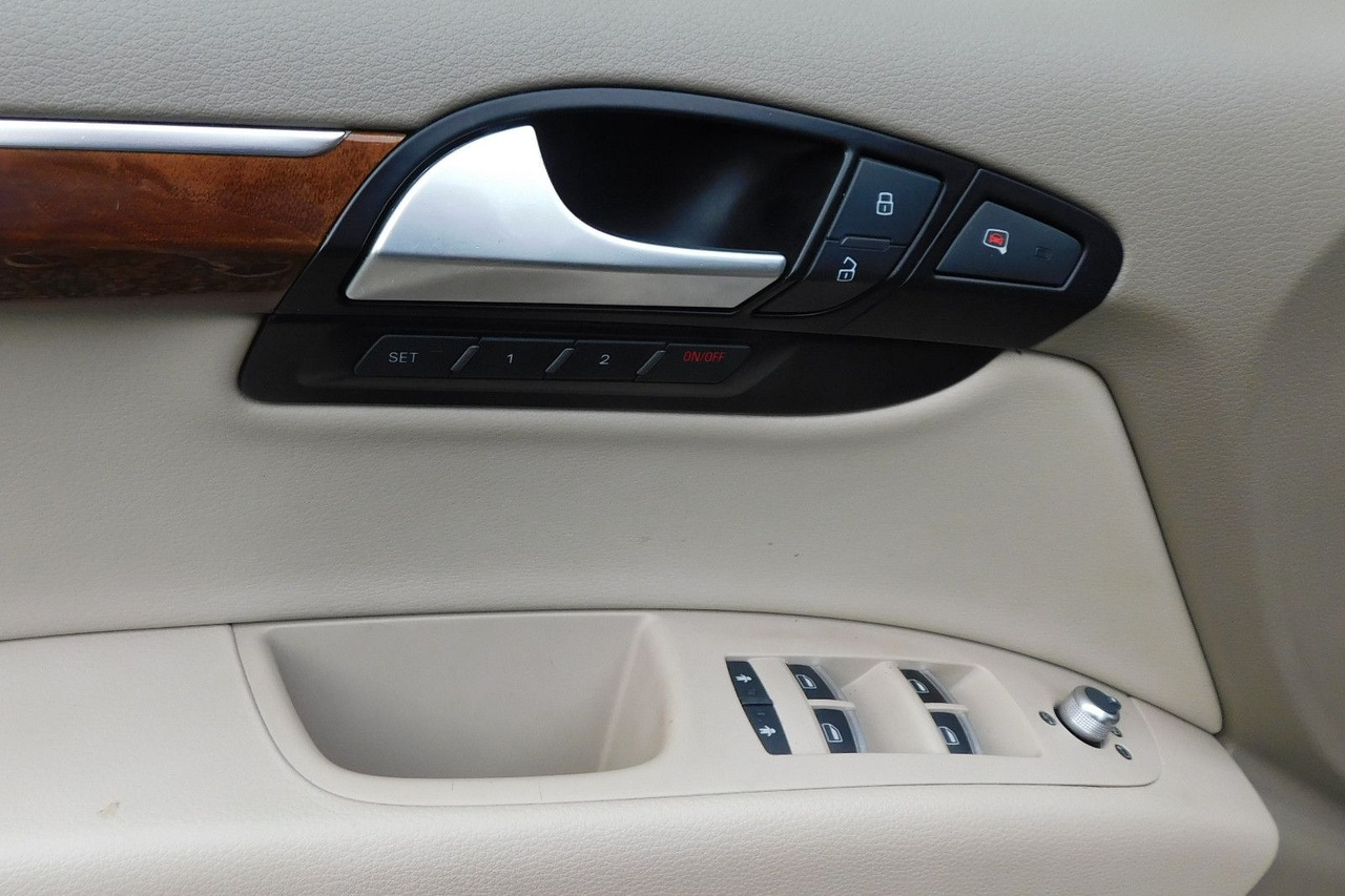 Audi Q7 3.0TFSI 7-Sitzer perfect for UA Export - Внедорожник: фото 3 Audi Q7 3.0TFSI 7-Sitzer perfect for UA Export - Внедорожник: фото 3