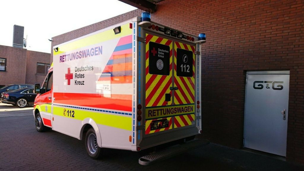 Mercedes-Benz Sprinter 516 // 1 J Garantie // Mercedes-Benz Sprinter 516 // 1 J Garantie // - Машина скорой помощи: фото 5 Mercedes-Benz Sprinter 516 // 1 J Garantie // Mercedes-Benz Sprinter 516 // 1 J Garantie // - Машина скорой помощи: фото 5