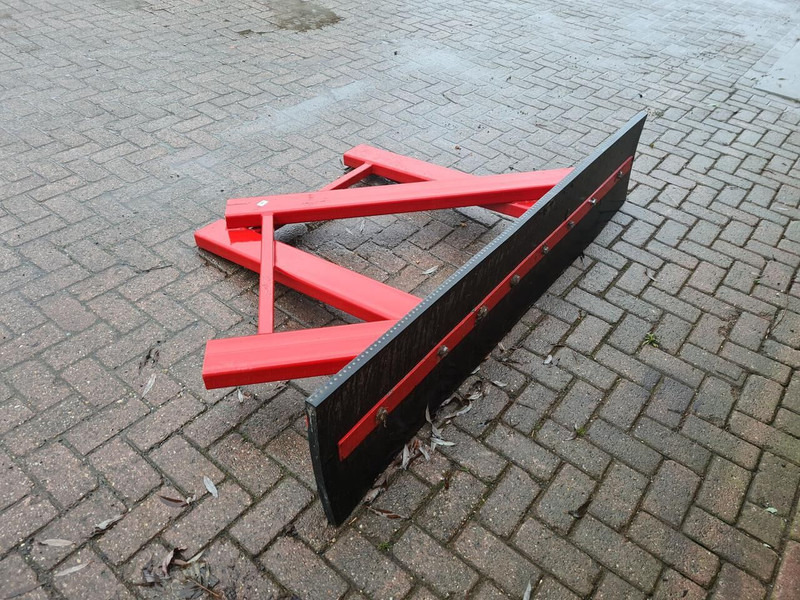 AGM rubberschuif - Инвентарь для животноводства: фото 4 AGM rubberschuif - Инвентарь для животноводства: фото 4