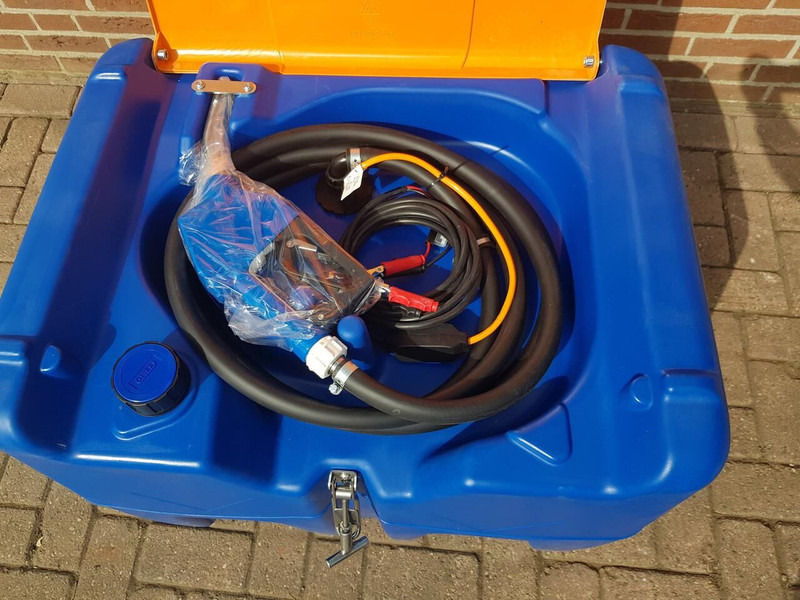 Cemo ad blue tank - Грузовик-цистерна: фото 4 Cemo ad blue tank - Грузовик-цистерна: фото 4