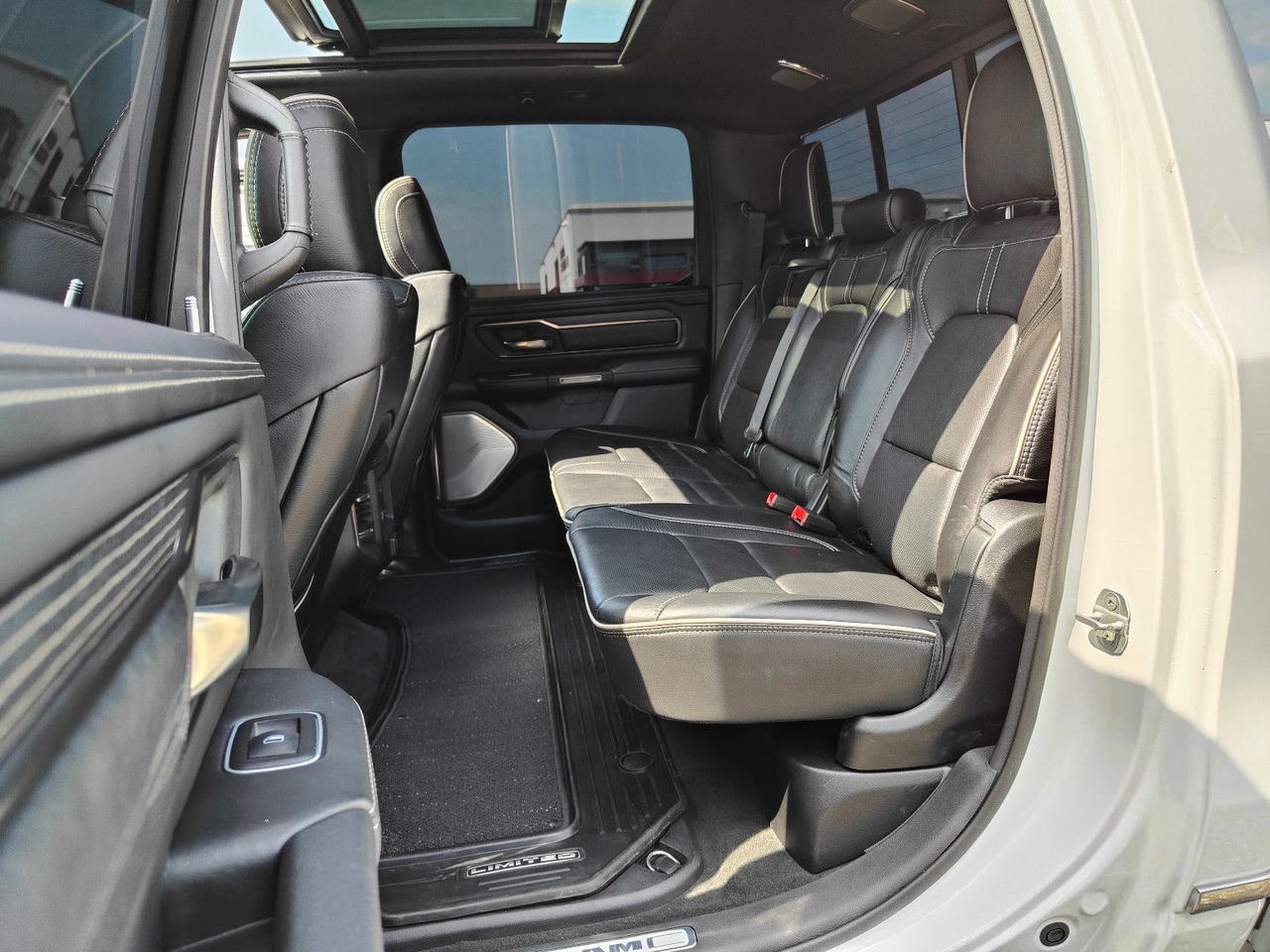 Внедорожник Dodge RAM HEMI Limited 5.7 PRINS LPG Luftfederung: фото 11 Внедорожник Dodge RAM HEMI Limited 5.7 PRINS LPG Luftfederung: фото 11