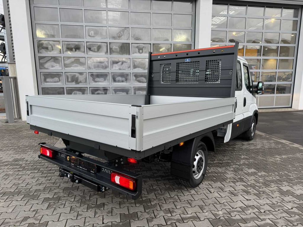 Iveco Daily 35S16 A8 Pritsche *7-Sitze*AHK*Automatik* Iveco Daily 35S16 A8 Pritsche *7-Sitze*AHK*Automatik* - Малотоннажный бортовой грузовик: фото 5 Iveco Daily 35S16 A8 Pritsche *7-Sitze*AHK*Automatik* Iveco Daily 35S16 A8 Pritsche *7-Sitze*AHK*Automatik* - Малотоннажный бортовой грузовик: фото 5