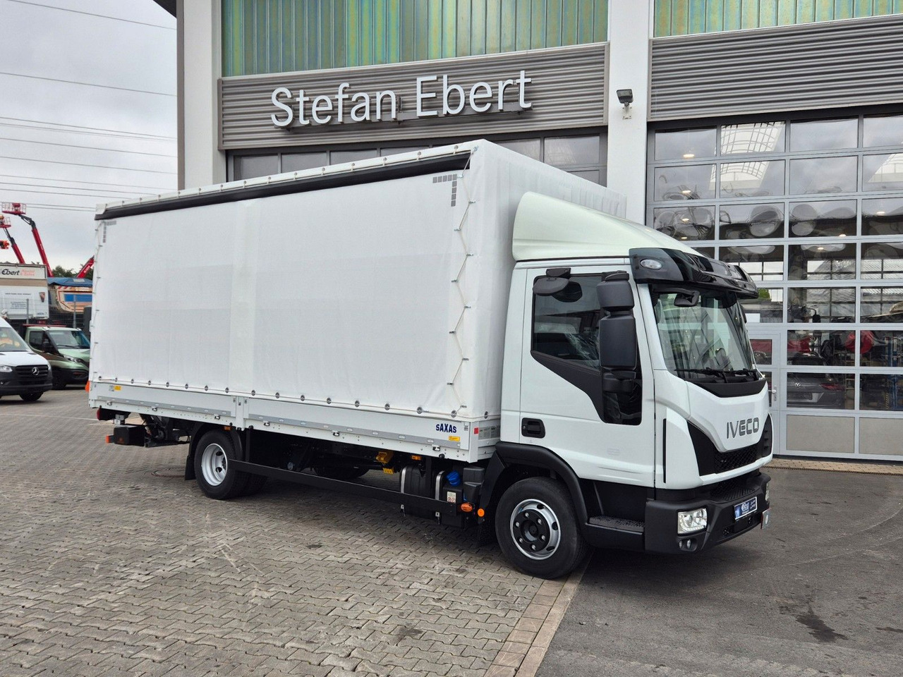 Iveco Eurocargo ML75E19/P LBW Spoiler Klima 3 Sitze - Тентованный фургон: фото 4 Iveco Eurocargo ML75E19/P LBW Spoiler Klima 3 Sitze - Тентованный фургон: фото 4
