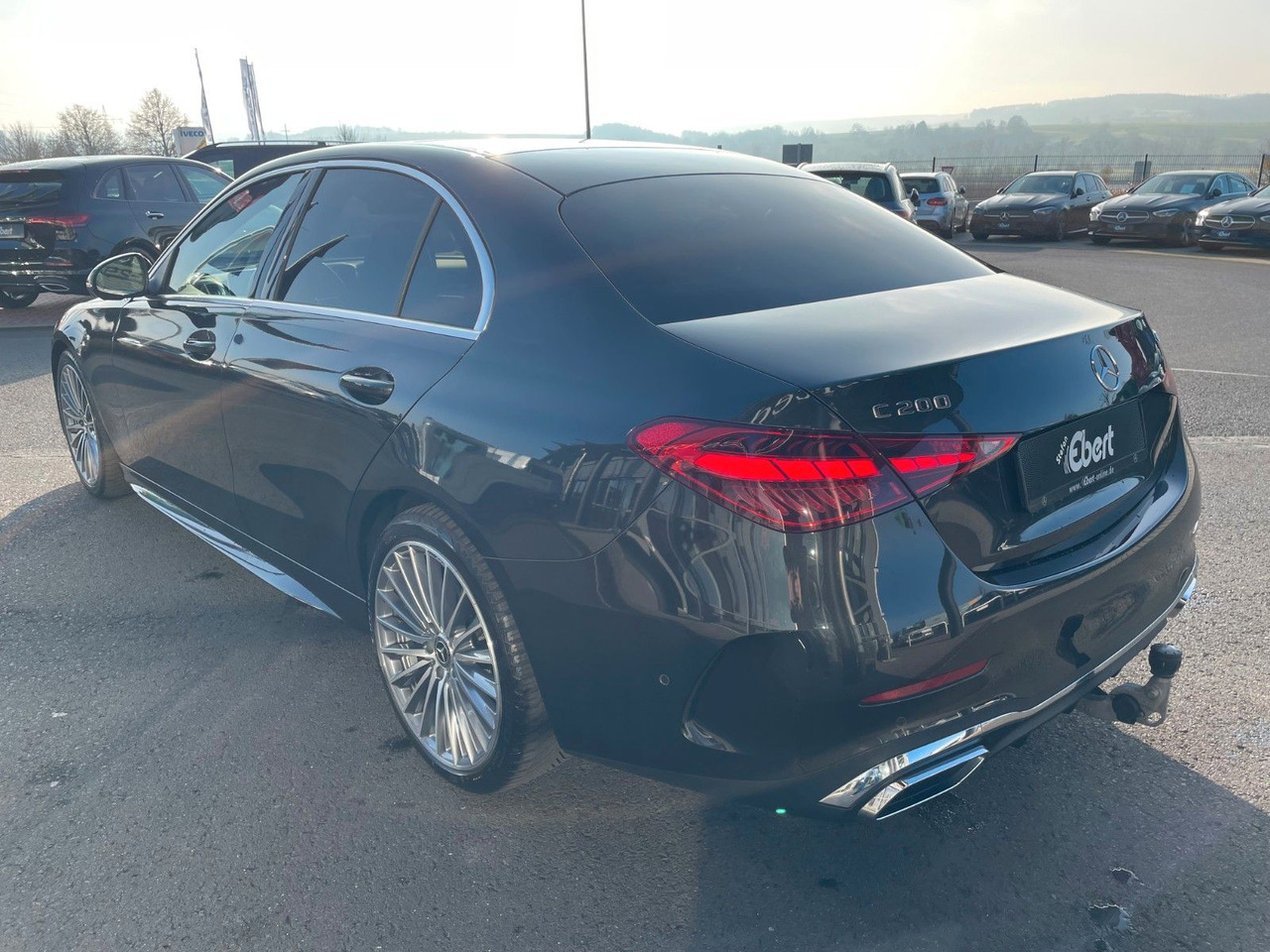 Mercedes-Benz C 200 4M AMG Pano+AHK+360°+Digital+Ambiente - Седан: фото 3 Mercedes-Benz C 200 4M AMG Pano+AHK+360°+Digital+Ambiente - Седан: фото 3