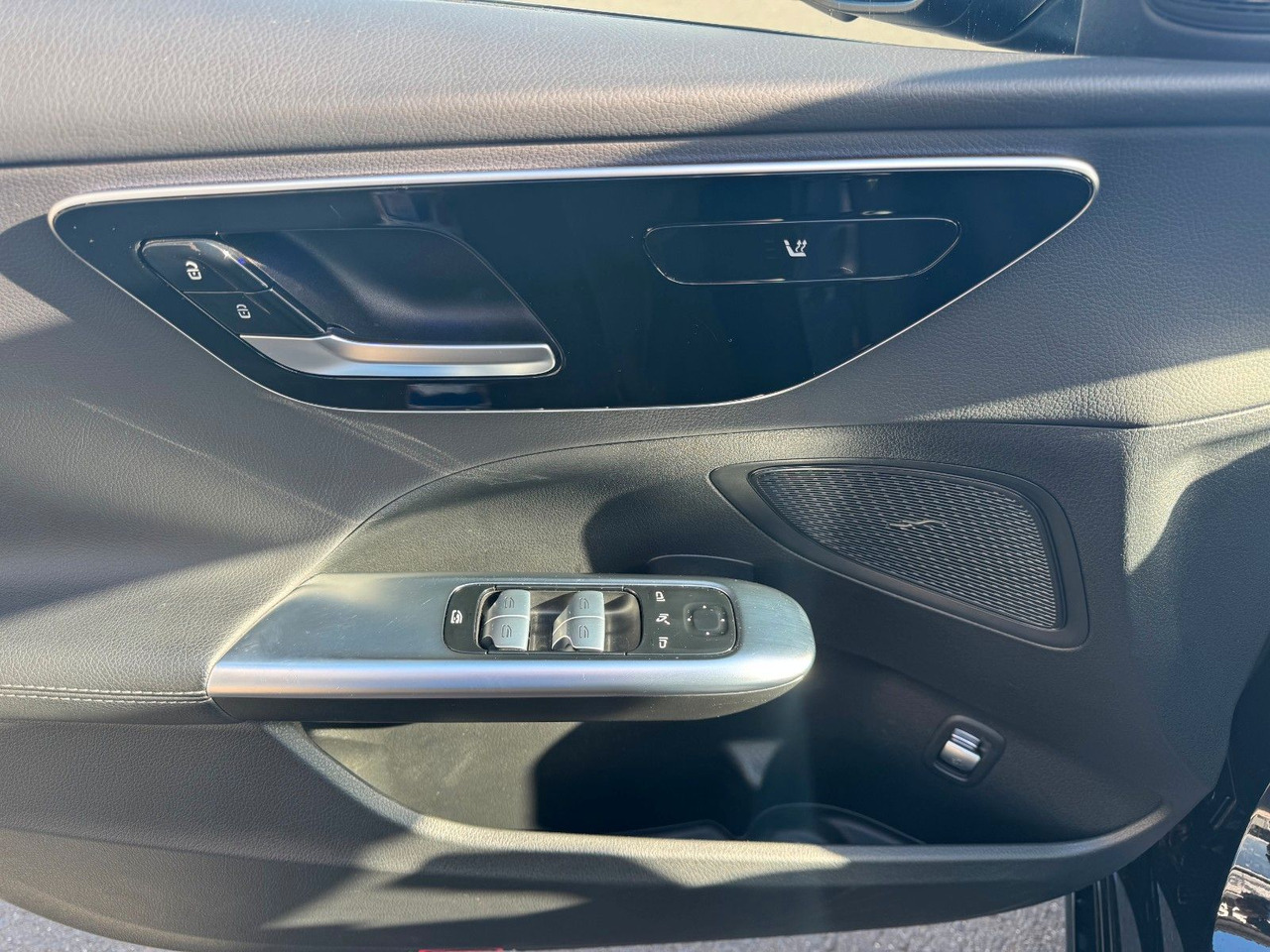 Универсал Mercedes-Benz C 300d T Avantgarde+RKamera+TotW+Ambiente: фото 12 Универсал Mercedes-Benz C 300d T Avantgarde+RKamera+TotW+Ambiente: фото 12