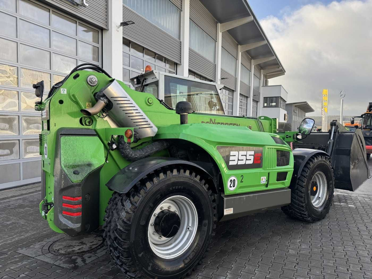 Sennebogen 355 E / Greifschaufel / nur 2.260h! - Колёсный погрузчик: фото 3 Sennebogen 355 E / Greifschaufel / nur 2.260h! - Колёсный погрузчик: фото 3