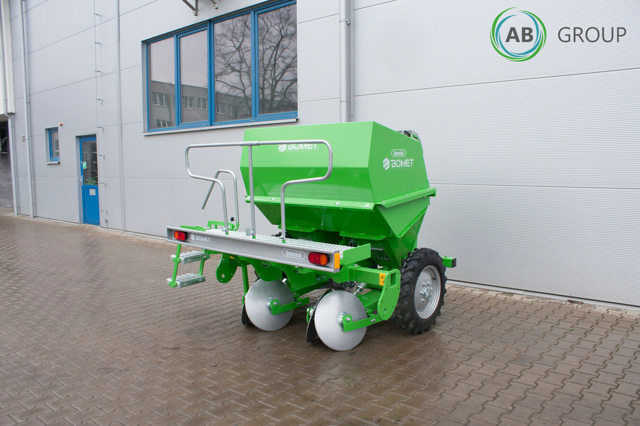 Bomet Gemini S339 two-row potato planter (inter-row width: 67.5 - 80 cm) - Картофелесажалка: фото 4 Bomet Gemini S339 two-row potato planter (inter-row width: 67.5 - 80 cm) - Картофелесажалка: фото 4