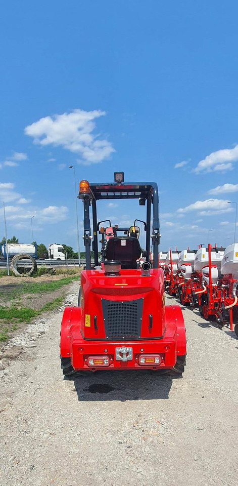 Fimaks telescopic wheel loader FMLT 50 - in stock - Компактный фронтальный погрузчик: фото 3 Fimaks telescopic wheel loader FMLT 50 - in stock - Компактный фронтальный погрузчик: фото 3