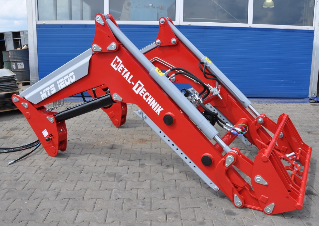 Metal-Technik front loader MTS-1200 - Фронтальный погрузчик для трактора: фото 1 Metal-Technik front loader MTS-1200 - Фронтальный погрузчик для трактора: фото 1
