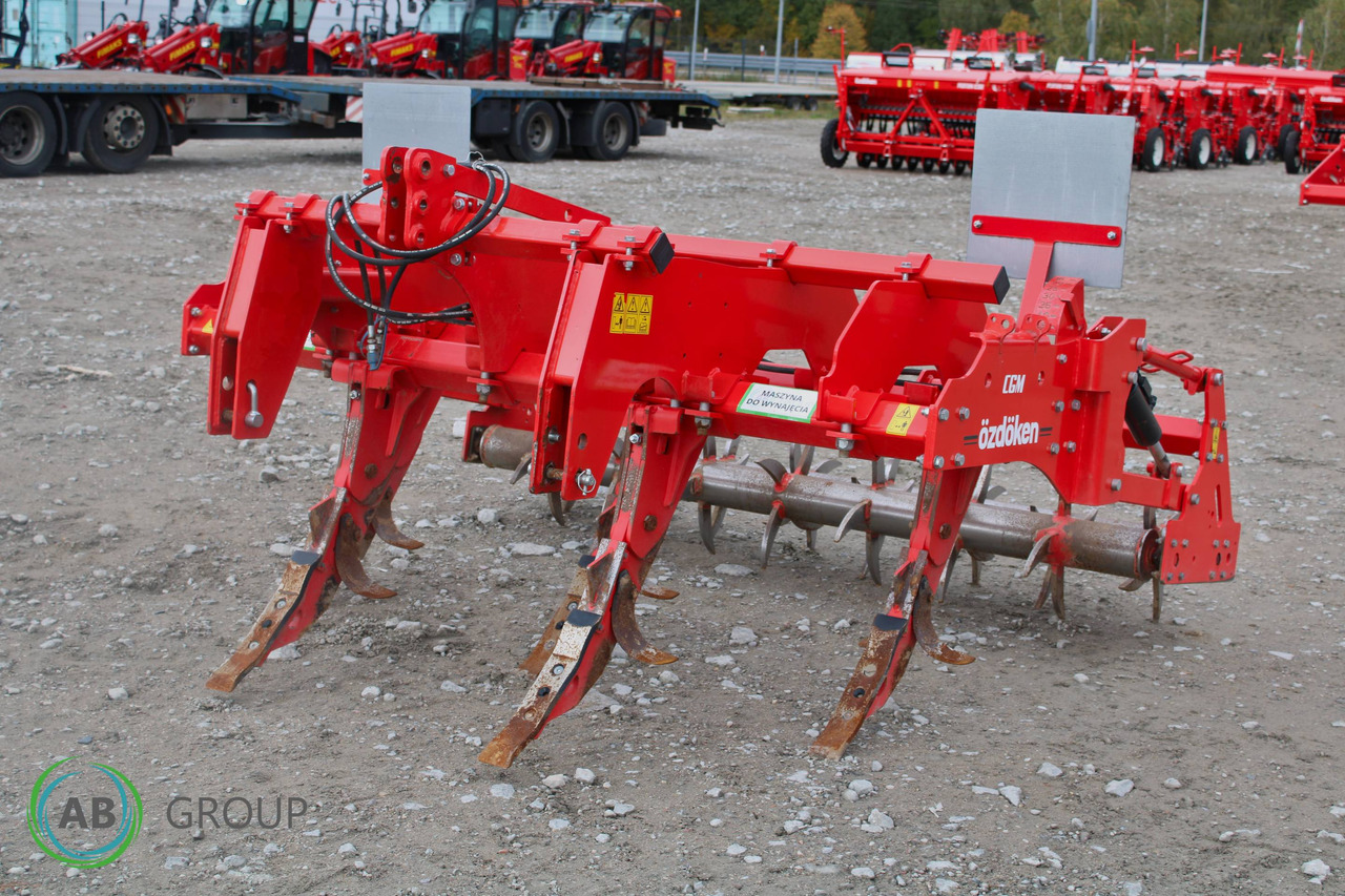Toscano chisel plow IPST-5 - Demo sale - Глубокорыхлитель: фото 2 Toscano chisel plow IPST-5 - Demo sale - Глубокорыхлитель: фото 2