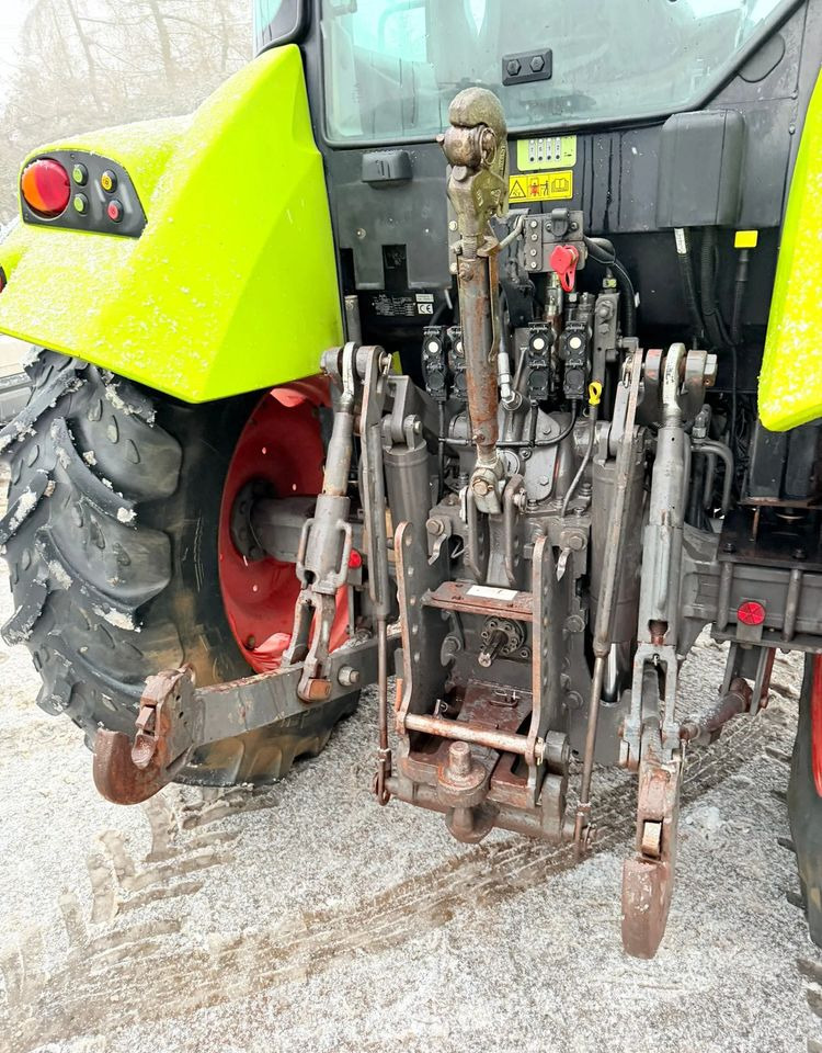Трактор Claas Arion 410: фото 15