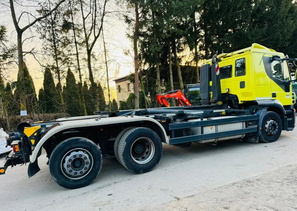 Iveco STRALIS - Крюковой мультилифт: фото 3 Iveco STRALIS - Крюковой мультилифт: фото 3