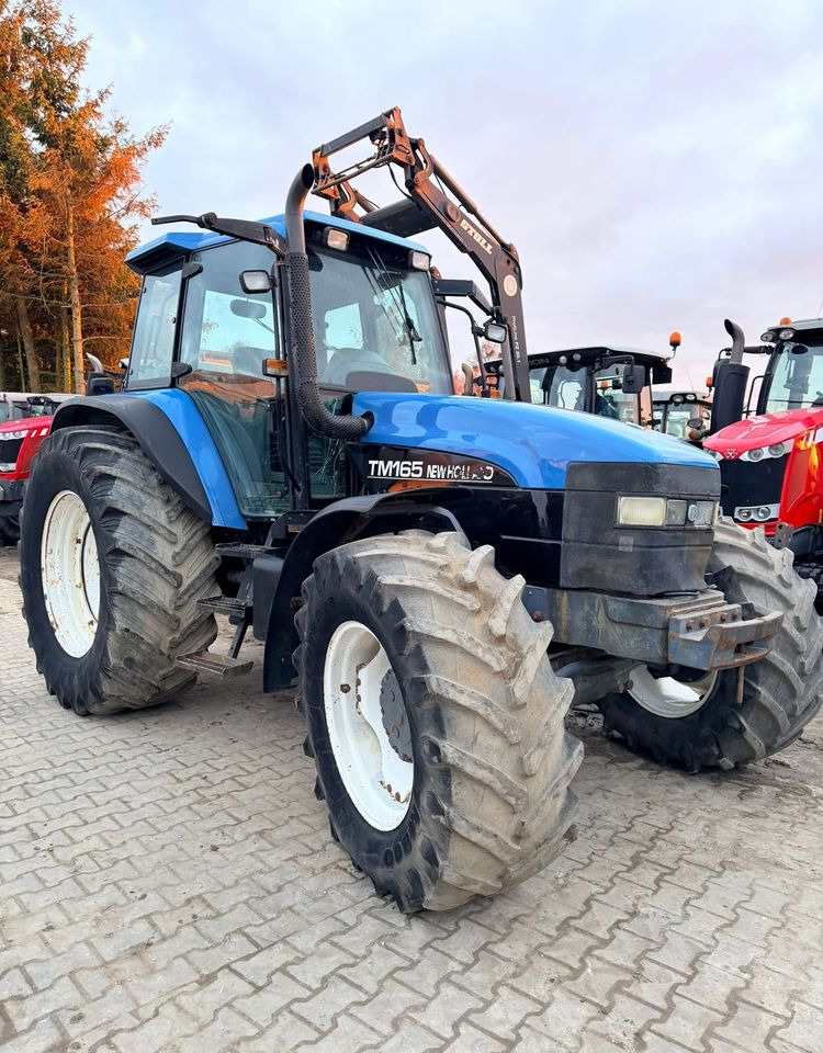 New Holland 8360 - Трактор: фото 2 New Holland 8360 - Трактор: фото 2