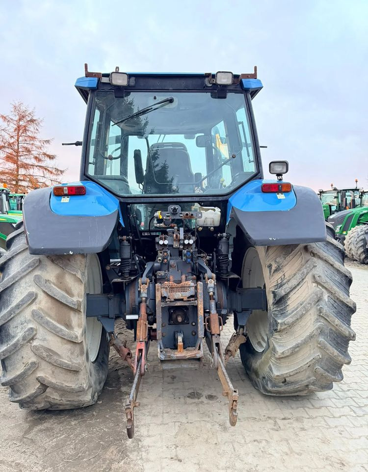 New Holland TM165 - Трактор: фото 4 New Holland TM165 - Трактор: фото 4
