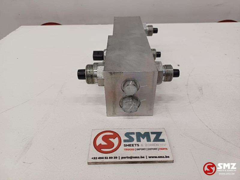 Caterpillar Hydraulic block Caterpillar - Гидравлика для Грузовиков: фото 3 Caterpillar Hydraulic block Caterpillar - Гидравлика для Грузовиков: фото 3