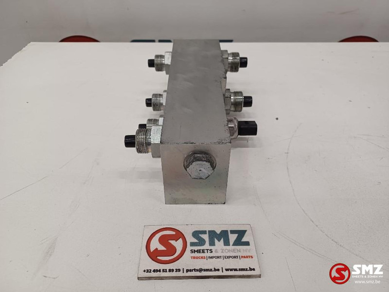 Caterpillar Hydraulic block Caterpillar - Гидравлика для Грузовиков: фото 4 Caterpillar Hydraulic block Caterpillar - Гидравлика для Грузовиков: фото 4