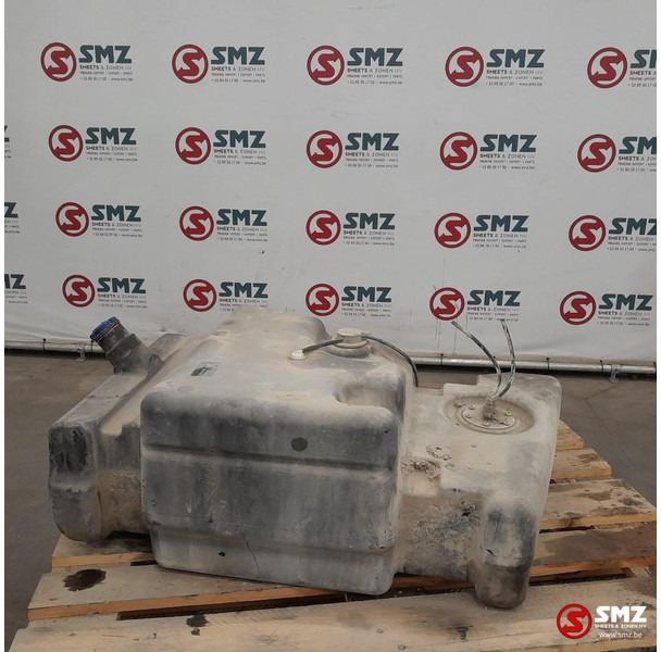 DAF Occ AdBluetank 100L DAF - Топливная система для Грузовиков: фото 2 DAF Occ AdBluetank 100L DAF - Топливная система для Грузовиков: фото 2