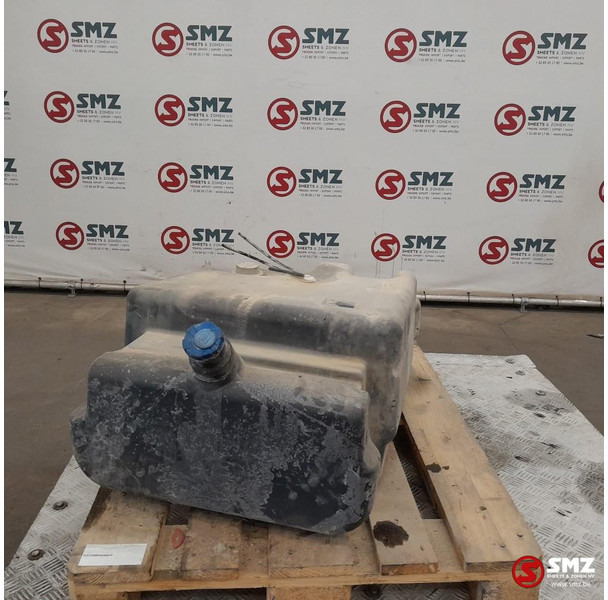 DAF Occ AdBluetank 100L DAF - Топливная система для Грузовиков: фото 3 DAF Occ AdBluetank 100L DAF - Топливная система для Грузовиков: фото 3