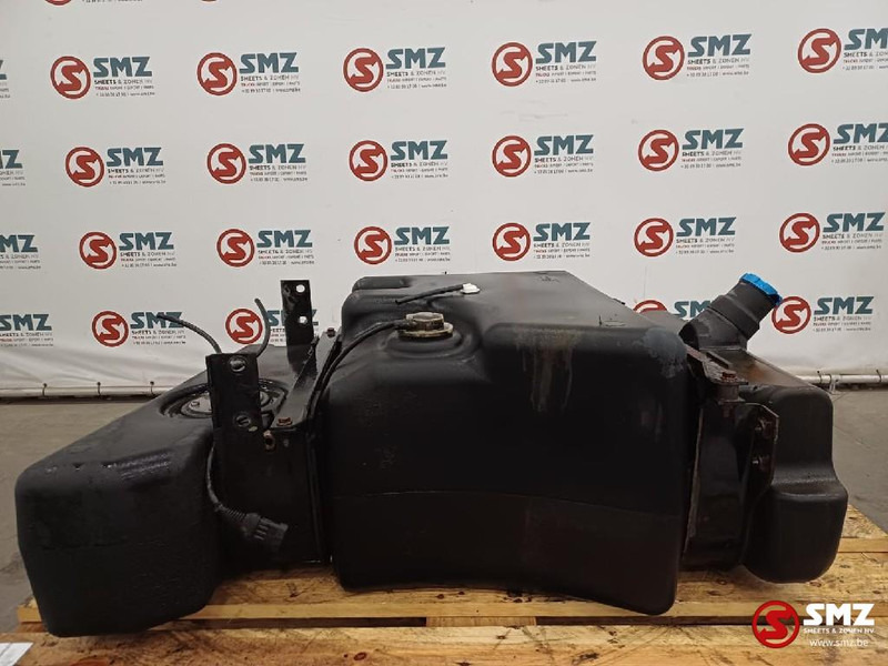 DAF Occ AdBluetank 100L Euro5 DAF - Топливная система для Грузовиков: фото 1 DAF Occ AdBluetank 100L Euro5 DAF - Топливная система для Грузовиков: фото 1