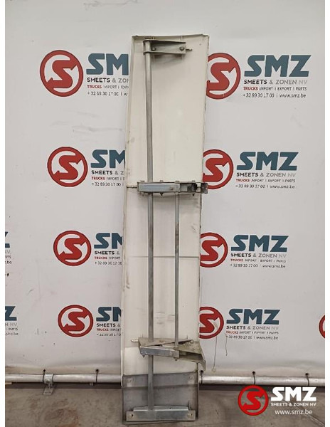 DAF Occ cabinespoiler links DAF - Аэродинамика/ Спойлеры для Грузовиков: фото 2 DAF Occ cabinespoiler links DAF - Аэродинамика/ Спойлеры для Грузовиков: фото 2