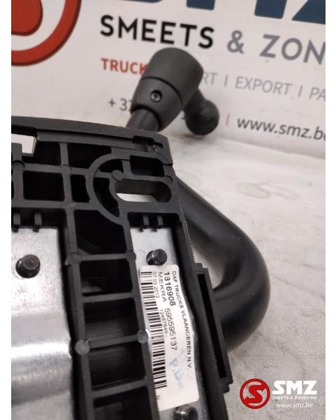 DAF Occ steun vooruitkijkspiegel DAF XF106 - Зеркало заднего вида для Грузовиков: фото 2 DAF Occ steun vooruitkijkspiegel DAF XF106 - Зеркало заднего вида для Грузовиков: фото 2