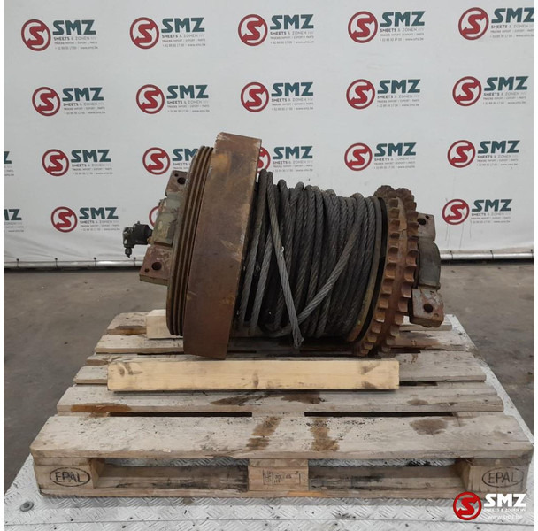 Diversen Occ Lier - Лебёдка: фото 1 Diversen Occ Lier - Лебёдка: фото 1