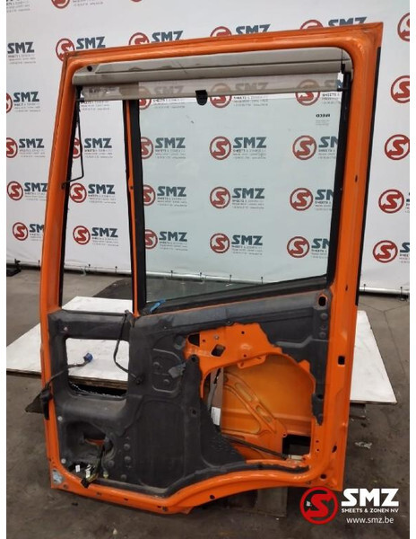 Iveco Occ deur rechts Iveco - Дверь и запчасти для Грузовиков: фото 2 Iveco Occ deur rechts Iveco - Дверь и запчасти для Грузовиков: фото 2