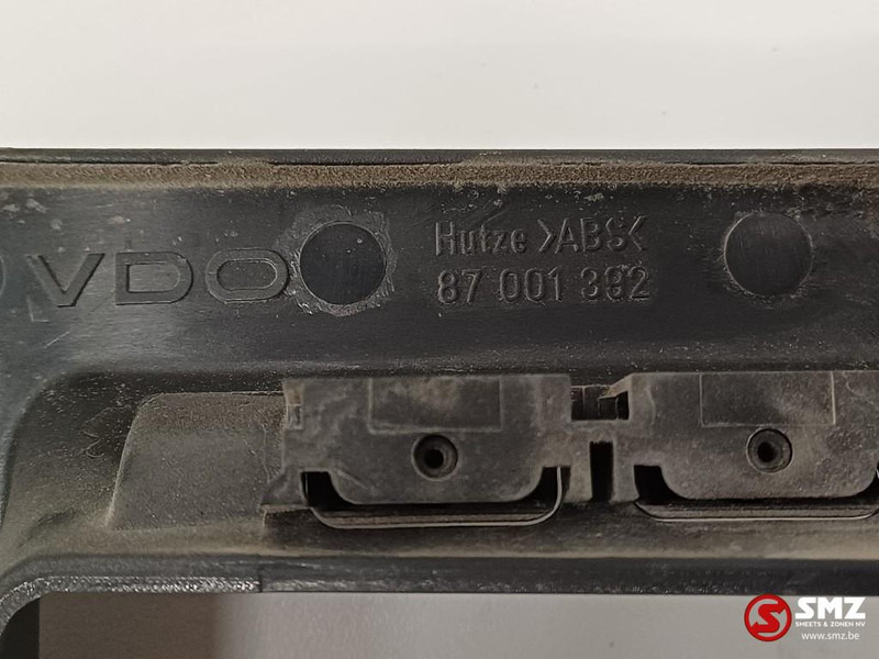 MAN Occ dashbordbehuizing MAN - Кабина и интерьер для Грузовиков: фото 4 MAN Occ dashbordbehuizing MAN - Кабина и интерьер для Грузовиков: фото 4