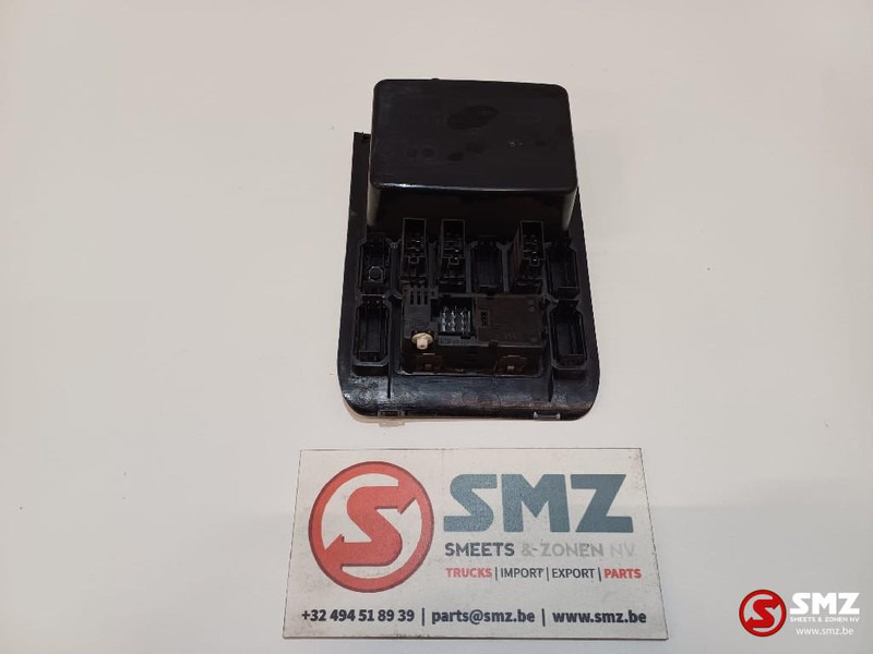 MAN Occ kachelregeleenheid + behuizing ruitenbediening - Кабина и интерьер для Грузовиков: фото 5 MAN Occ kachelregeleenheid + behuizing ruitenbediening - Кабина и интерьер для Грузовиков: фото 5