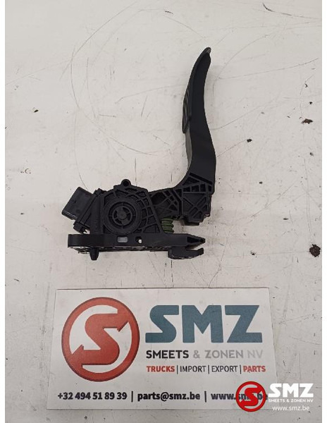 Mercedes-Benz Gaspedaal Mercedes - Кабина и интерьер для Грузовиков: фото 2 Mercedes-Benz Gaspedaal Mercedes - Кабина и интерьер для Грузовиков: фото 2