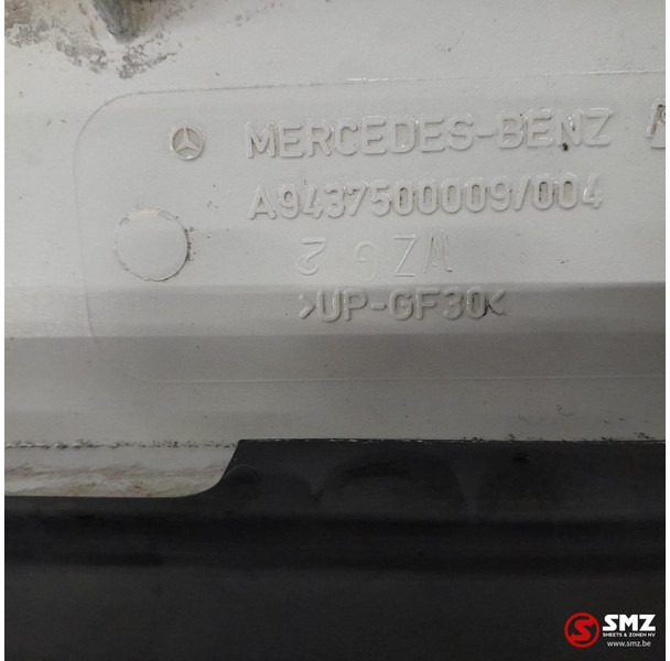 Mercedes-Benz Occ radiatorgrille Mercedes - Решётка радиатора для Грузовиков: фото 3 Mercedes-Benz Occ radiatorgrille Mercedes - Решётка радиатора для Грузовиков: фото 3