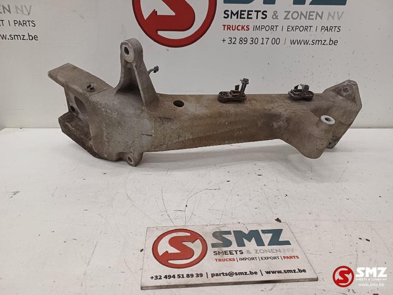 Renault Occ bumpersteun links Renault - Бампер для Грузовиков: фото 1 Renault Occ bumpersteun links Renault - Бампер для Грузовиков: фото 1