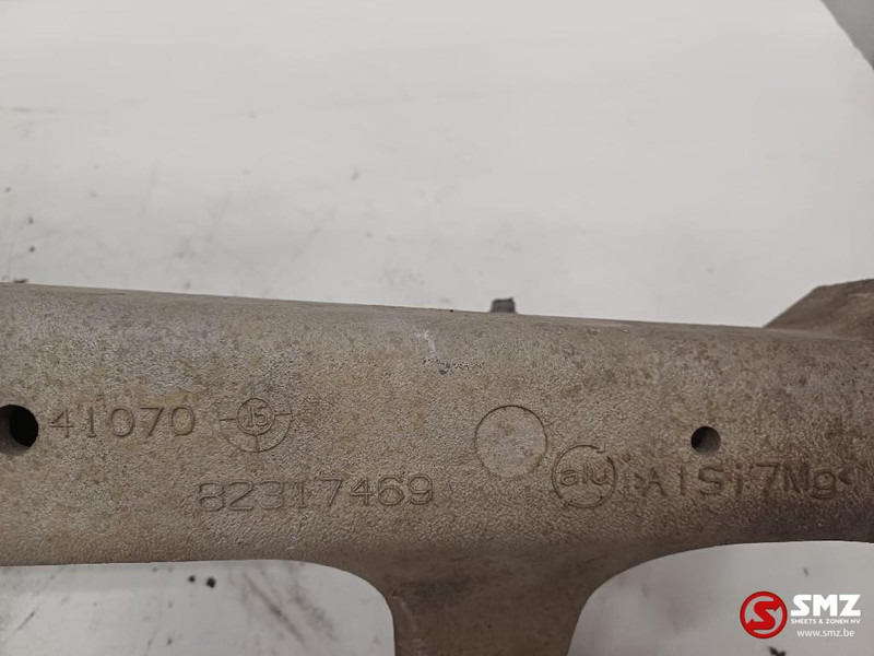 Renault Occ bumpersteun rechts Renault - Бампер для Грузовиков: фото 5 Renault Occ bumpersteun rechts Renault - Бампер для Грузовиков: фото 5