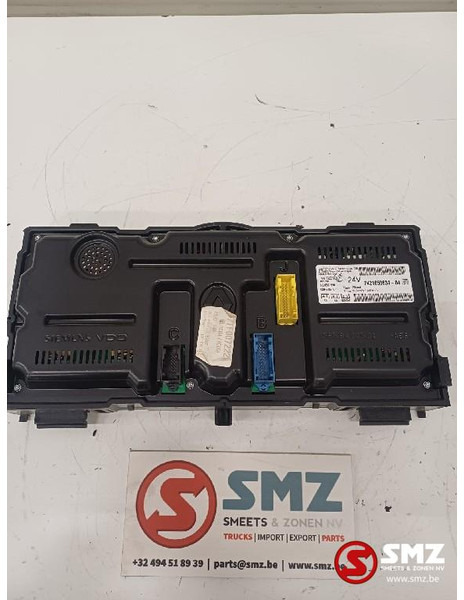 Renault Occ instrumentenpaneel Renault - Приборная панель для Грузовиков: фото 2 Renault Occ instrumentenpaneel Renault - Приборная панель для Грузовиков: фото 2