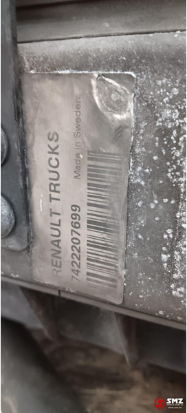 Renault Occ radiator + intercooler Renault - Радиатор для Грузовиков: фото 5 Renault Occ radiator + intercooler Renault - Радиатор для Грузовиков: фото 5